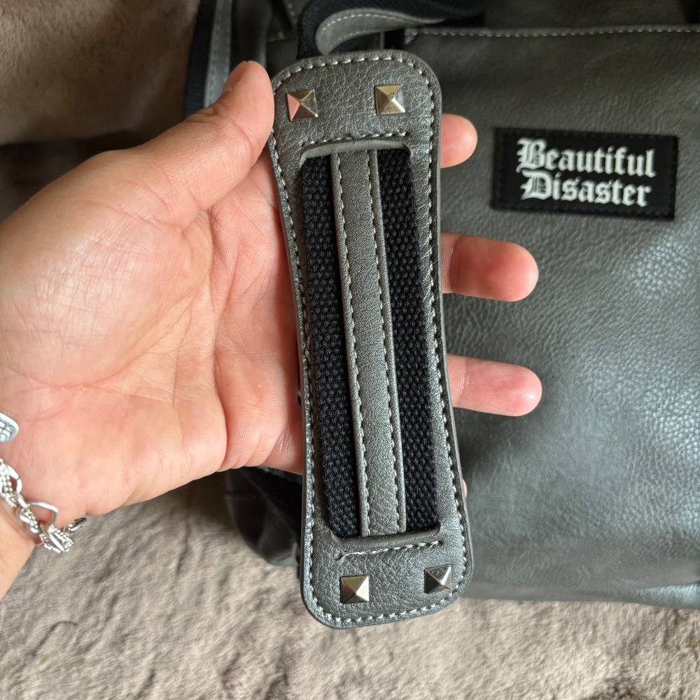 Beautiful Disaster Grey Studded Convertible Backpack Crossbody Bag Skull Punk - Picture 16 of 16